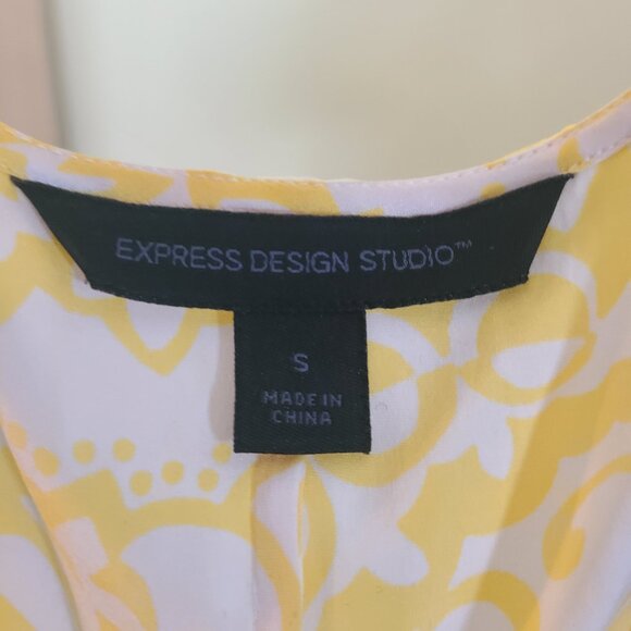 Yellow Tank. - Picture 3 of 5